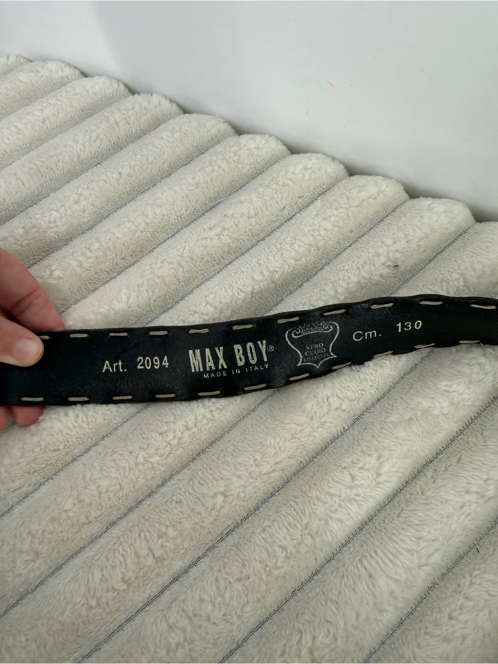 Max boy black leather